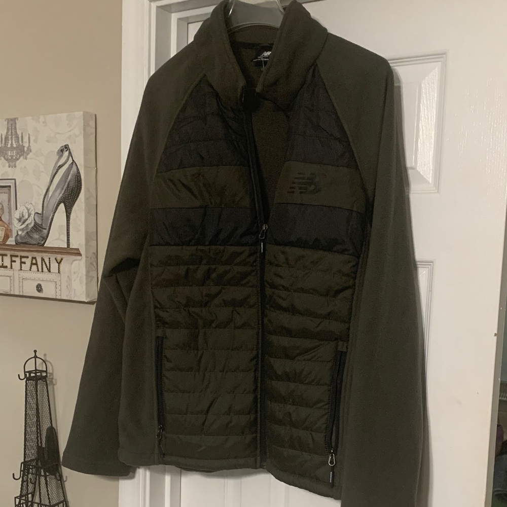 New Balance Men's Olive Green Quilted Hybrid Puffer Jacket